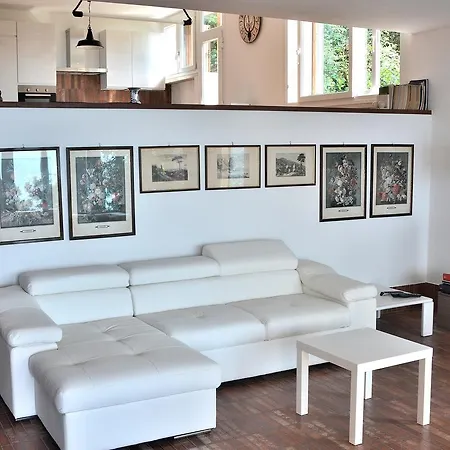 Brancolino Apartment